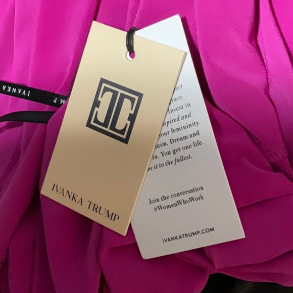 Ivanka Trump draped blouse NWT - Picture 4 of 5